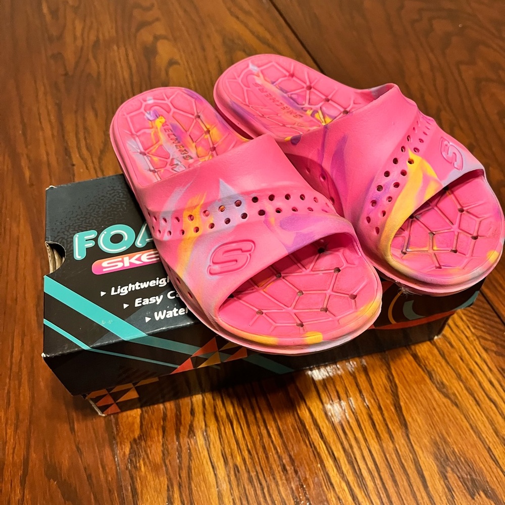 Sketcher Foamies little kid size 2